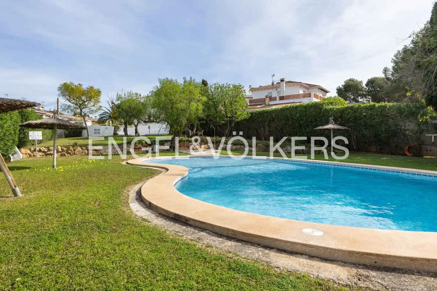 Houses for sale in Las Rotas / Les Rotes