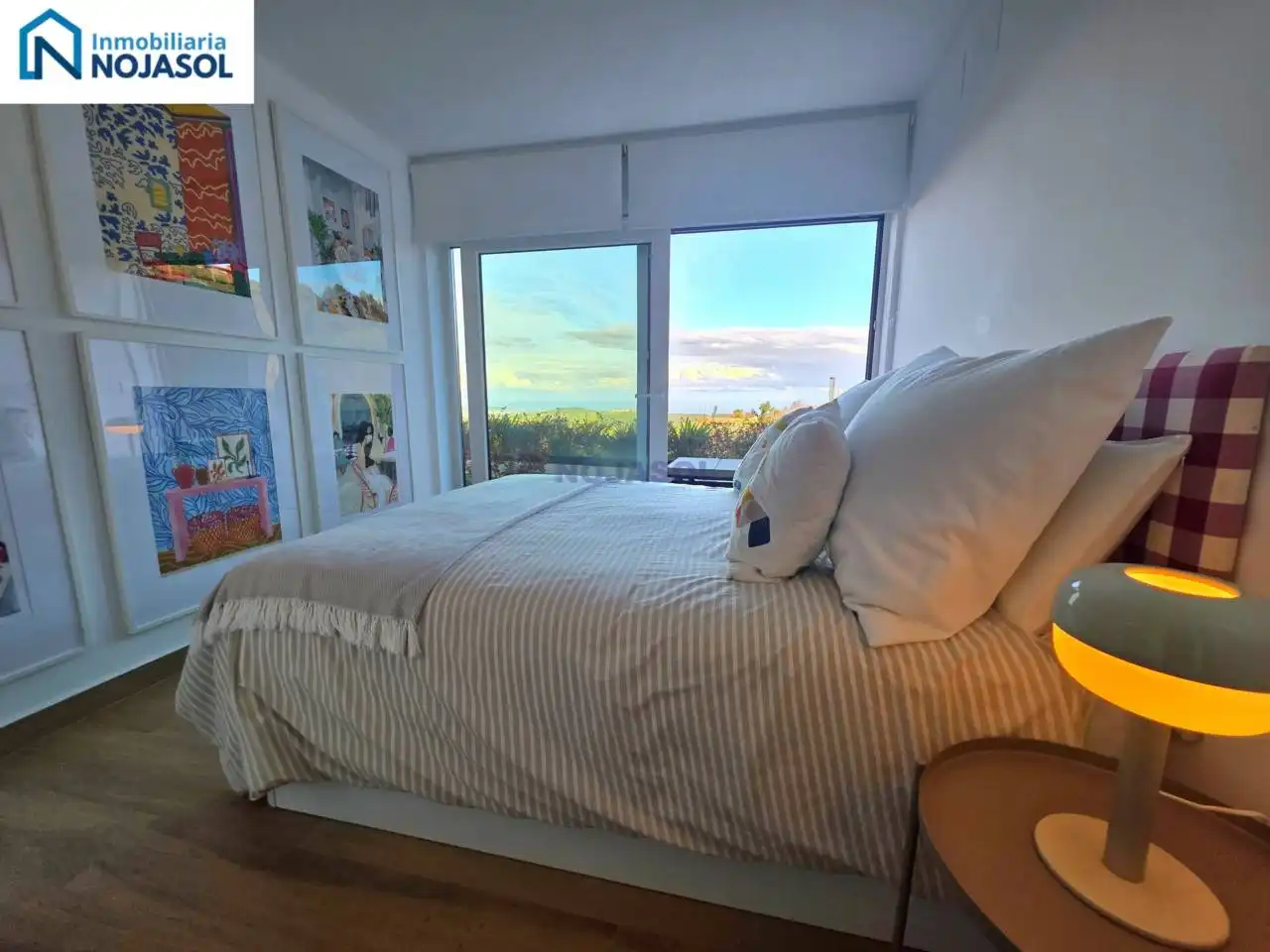 Habitación de Apartamento en venta en Comillas (Cantabria) con Calefacción, Terraza y Alarma
