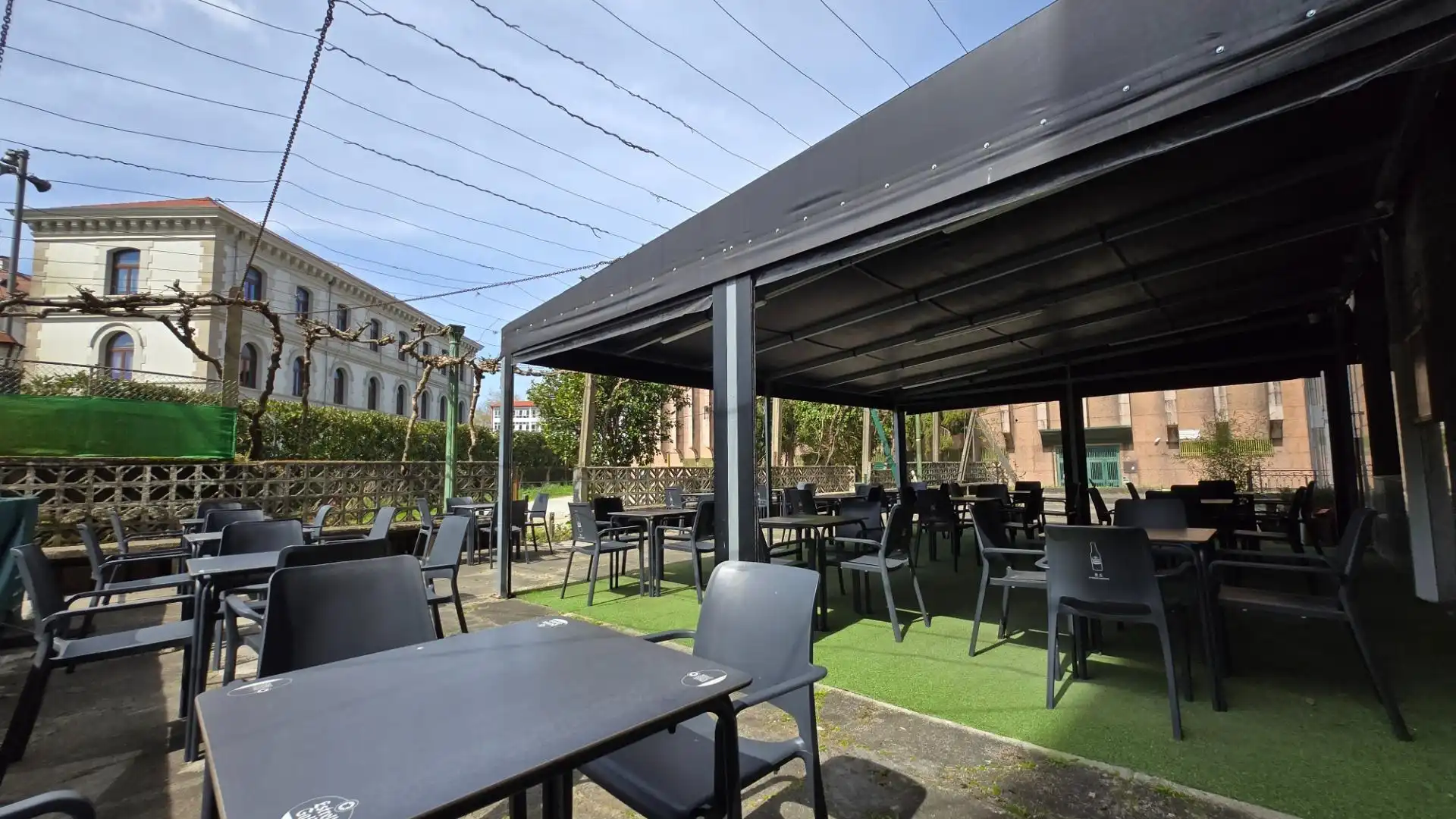 Terrasse von Geschaftsraum zur Miete in Santiago de Compostela  mit Möbliert