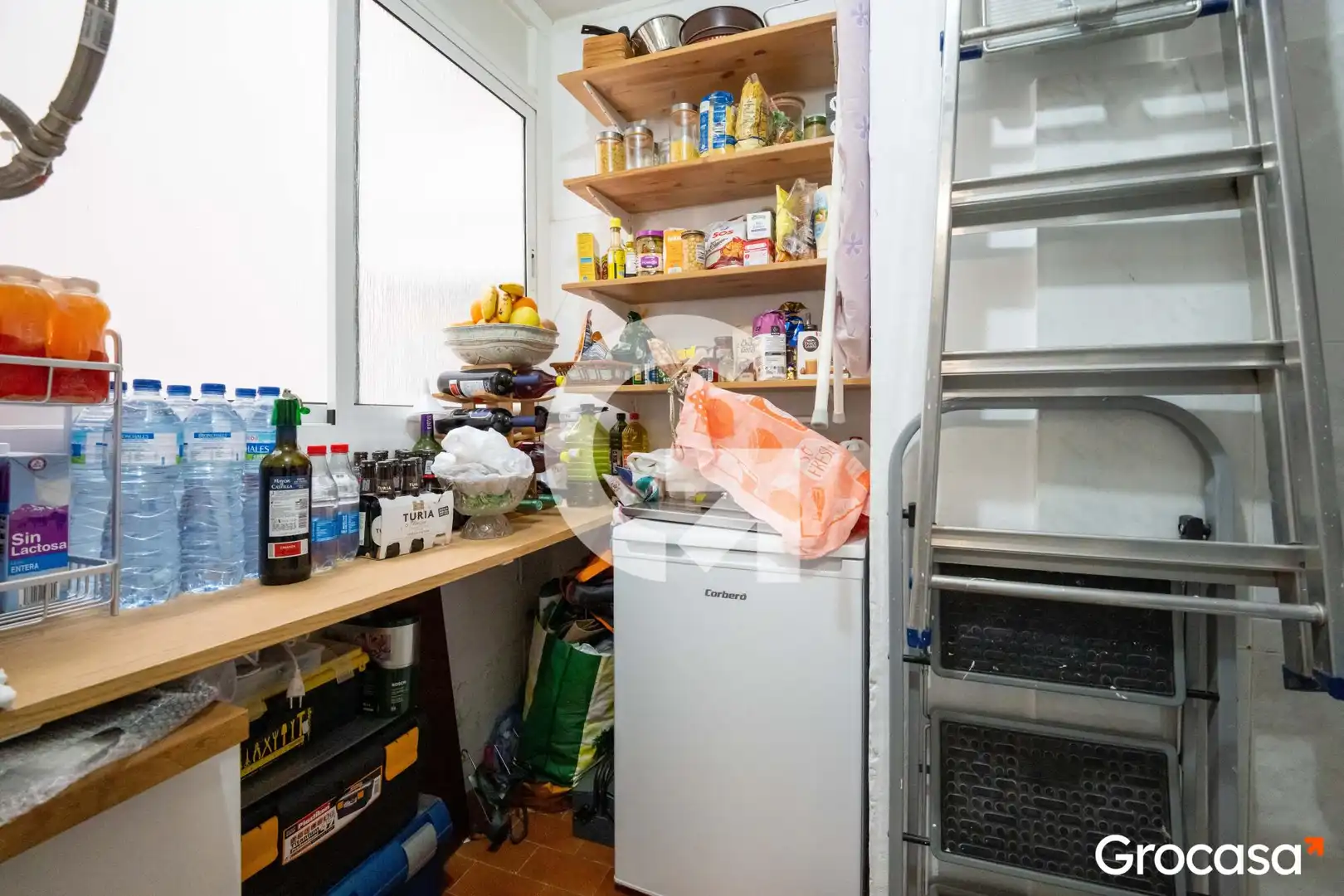 Kitchen of Flat for sale in Mataró  with Air Conditioner, Oven and Washing machine
