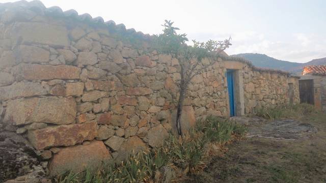 Casa-chalet en Venta en Calle del Barco, 6 en El Tejado