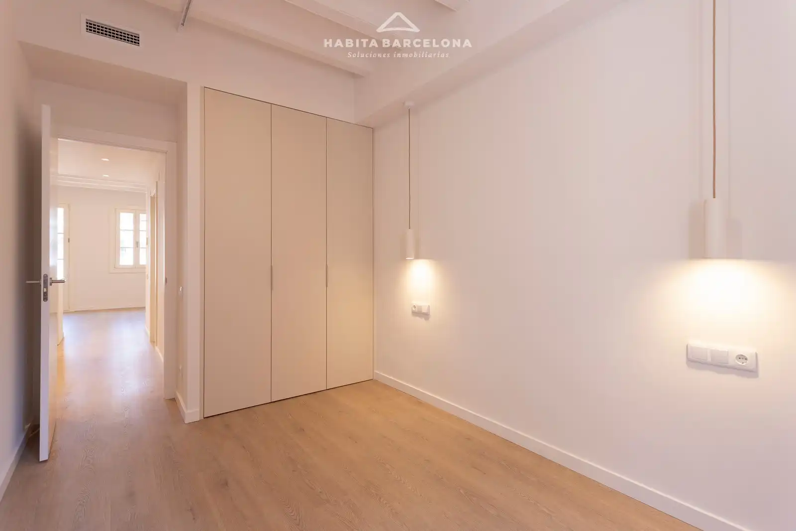 Piso en venta en Barcelona con Aire acondicionado, Calefacción y Parquet