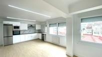 Kitchen of Flat for sale in Vigo 