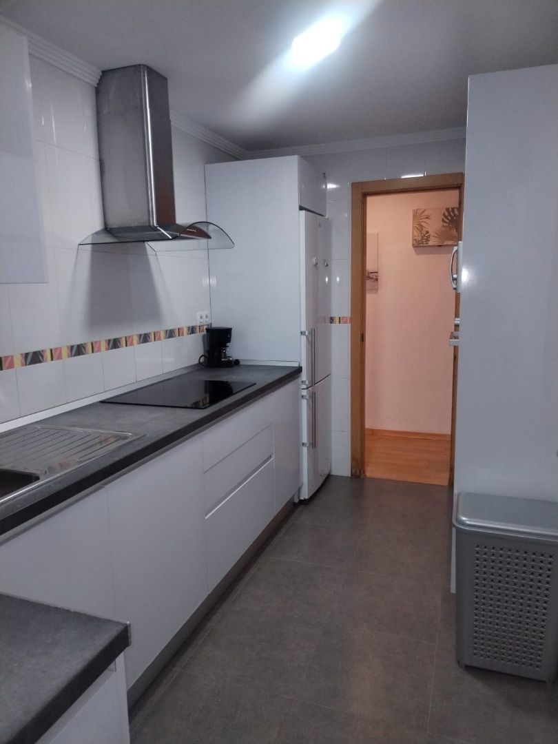 Kitchen of Flat to rent in  Huelva Capital  with Air Conditioner, Parquet flooring and Furnished