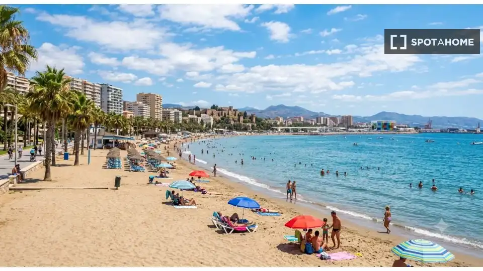 Außenansicht von Wohnung zur untervermieten in Málaga mit Klimaanlage, Terrasse und Möbliert