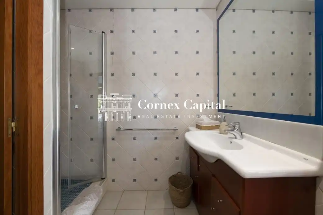 Badezimmer von Country house zum Verkauf in Sant Andreu de Llavaneres mit Privatgarten, Terrasse und Schwimmbad