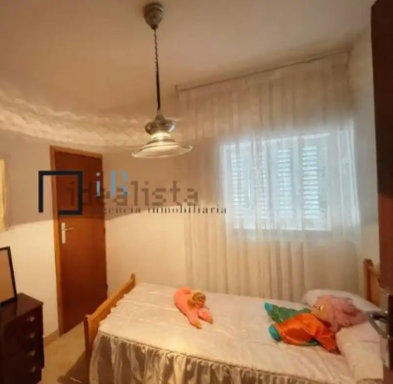Habitación de Finca rústica en venta en Los Navalucillos con Calefacción, Terraza y Trastero