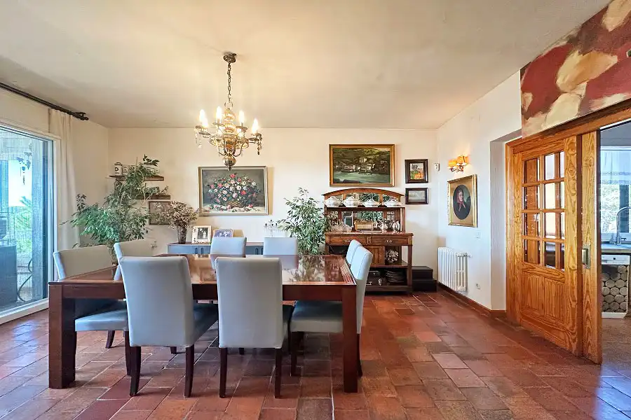 Dining room of Houses for sale in Hoyo de Manzanares  with Air Conditioner, Heating and Private garden