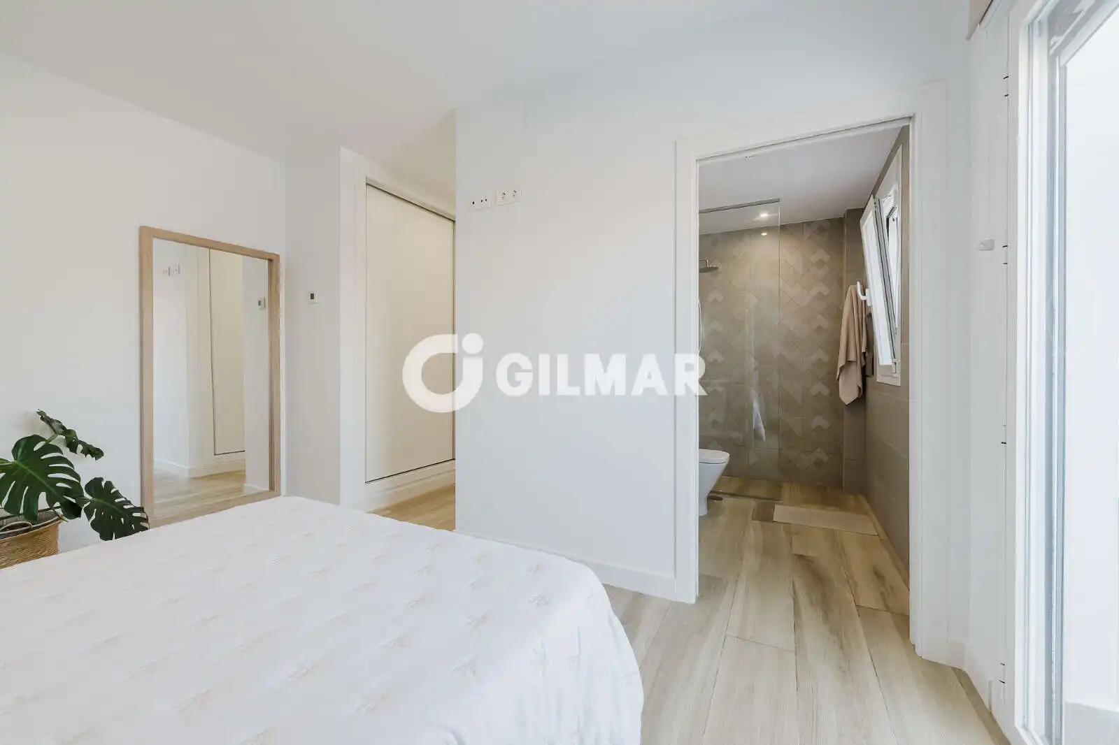 Casa bifamiliare con piscina in vendita a El Rocío - La Milagrosa, imagen 10