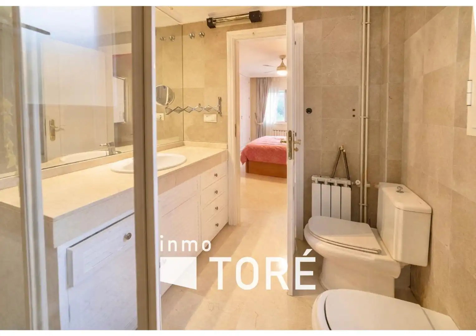 Schlafzimmer von Wohnung zum Verkauf in Málaga mit Klimaanlage, Privatgarten und Terrasse