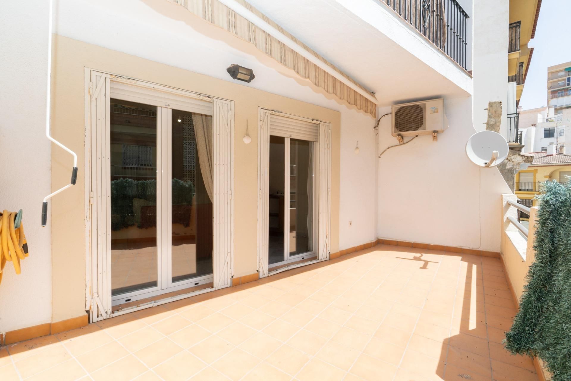 House or chalet for sale in Motril  with Air Conditioner and Terrace