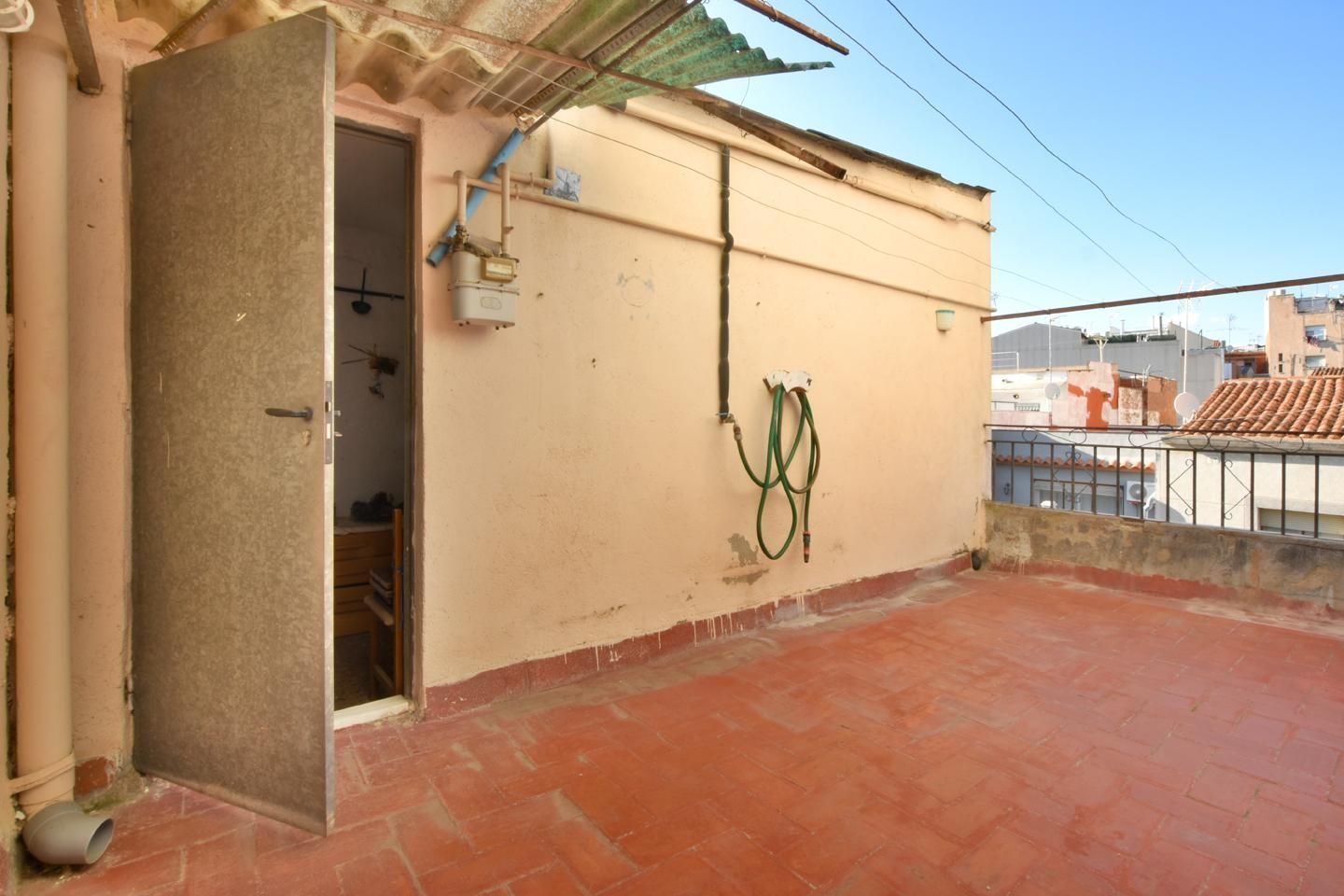 Terrace of Single-family semi-detached for sale in Terrassa  with Terrace