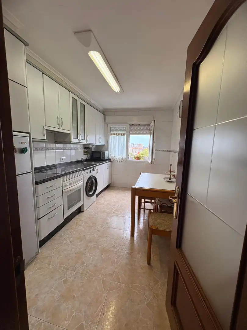 Kitchen of Flat for sale in Gijón   with Heating, Parquet flooring and Furnished
