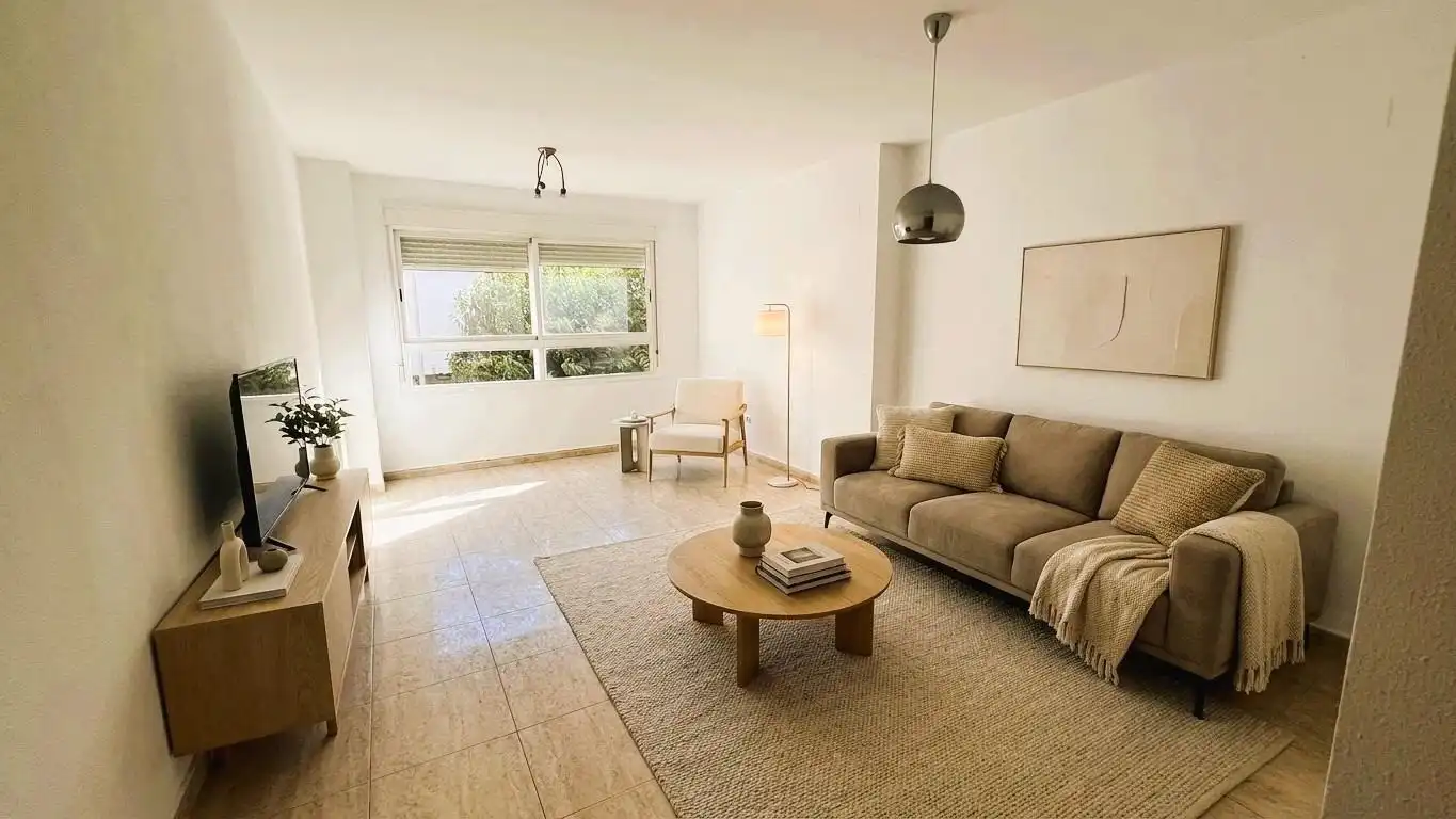 Piso con terraza en venta en Calle BERNAT ARTOLA 21