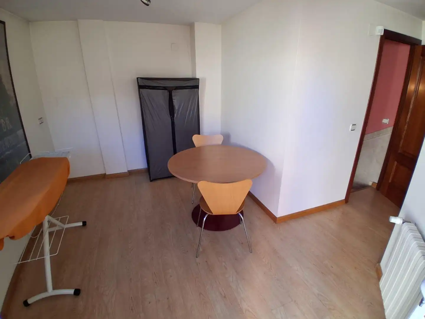 Comedor de Casa adosada en venta en Albacete con Aire acondicionado, Calefacción y Jardín privado