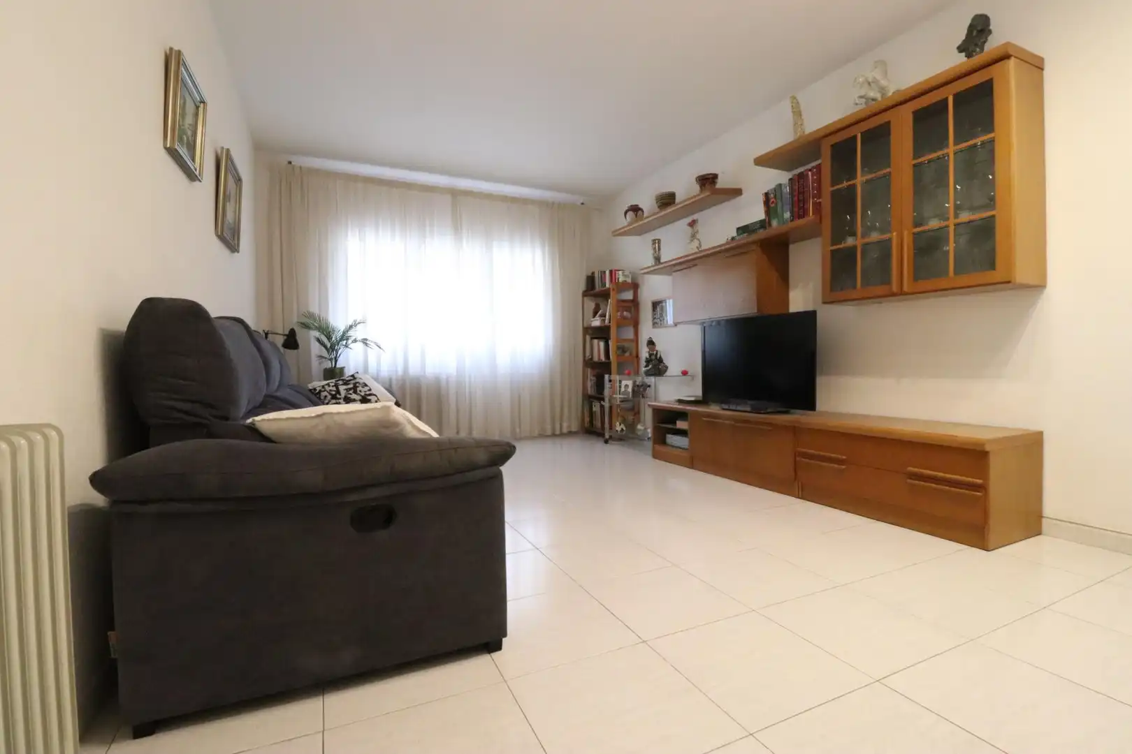 Living room of Ground floor for sale in Sabadell  with Air Conditioner, Heating and Terrace
