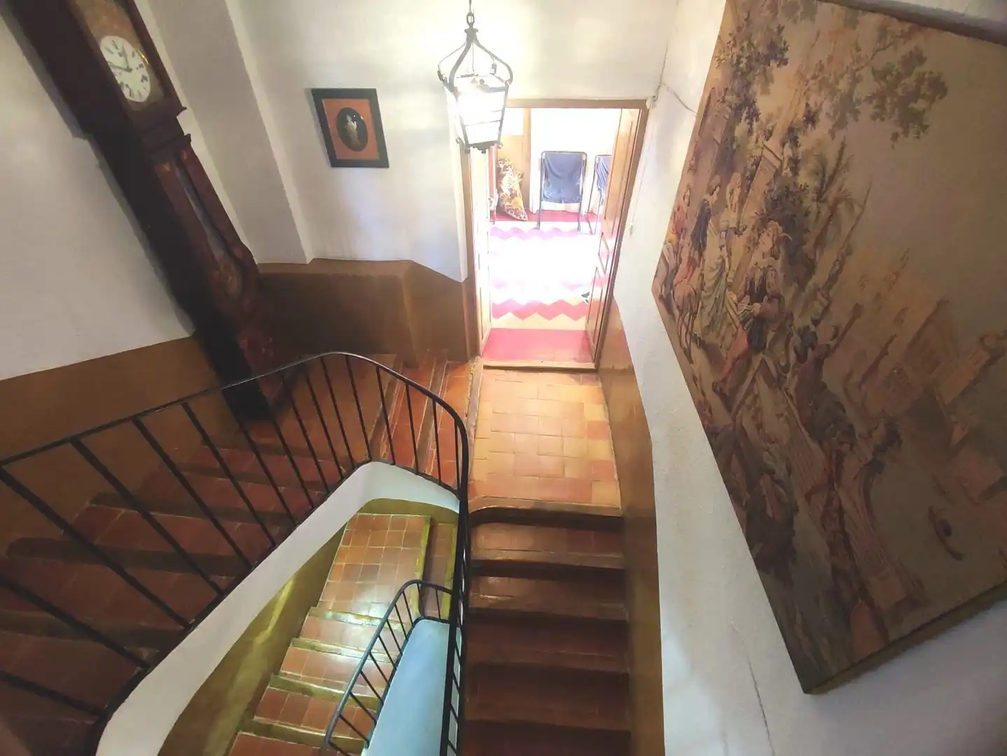 Einfamilien-Reihenhaus zum Verkauf in Azlor mit Terrasse, Abstellraum und Balkon