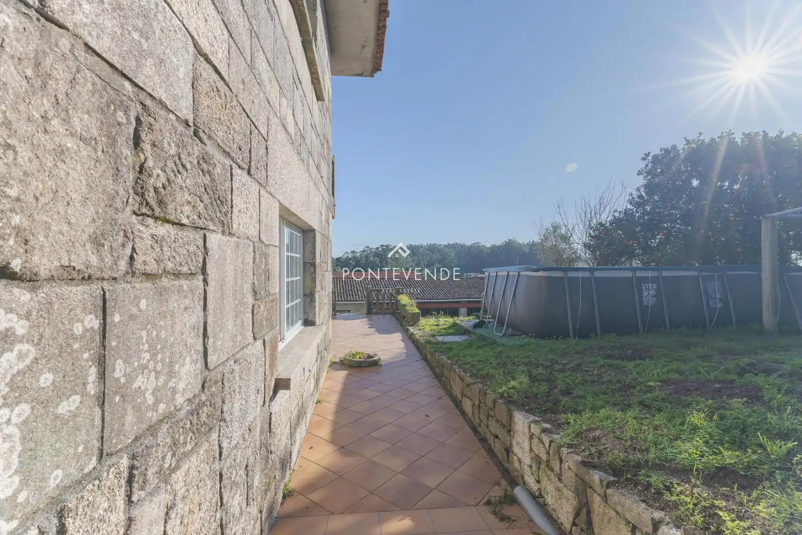 Garden of Houses for sale in Vilanova de Arousa  with Heating, Terrace and Swimming Pool