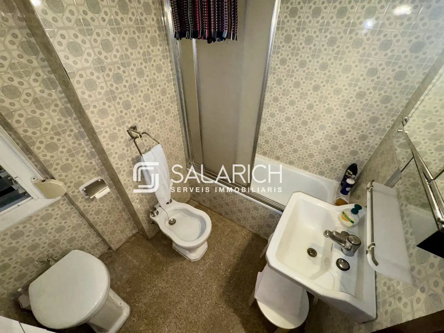 Baño de Piso en venta en Gràcia