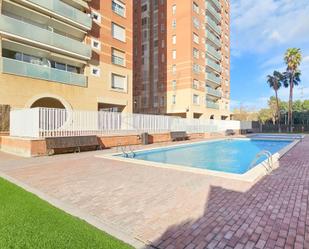 Swimming pool of Flat for sale in Cornellà de Llobregat  with Heating, Private garden and Community pool