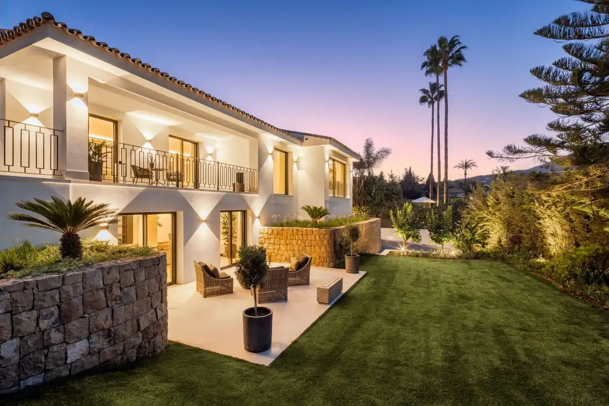 Chalet con piscina en venta en Nueva Andalucía, imagen 9