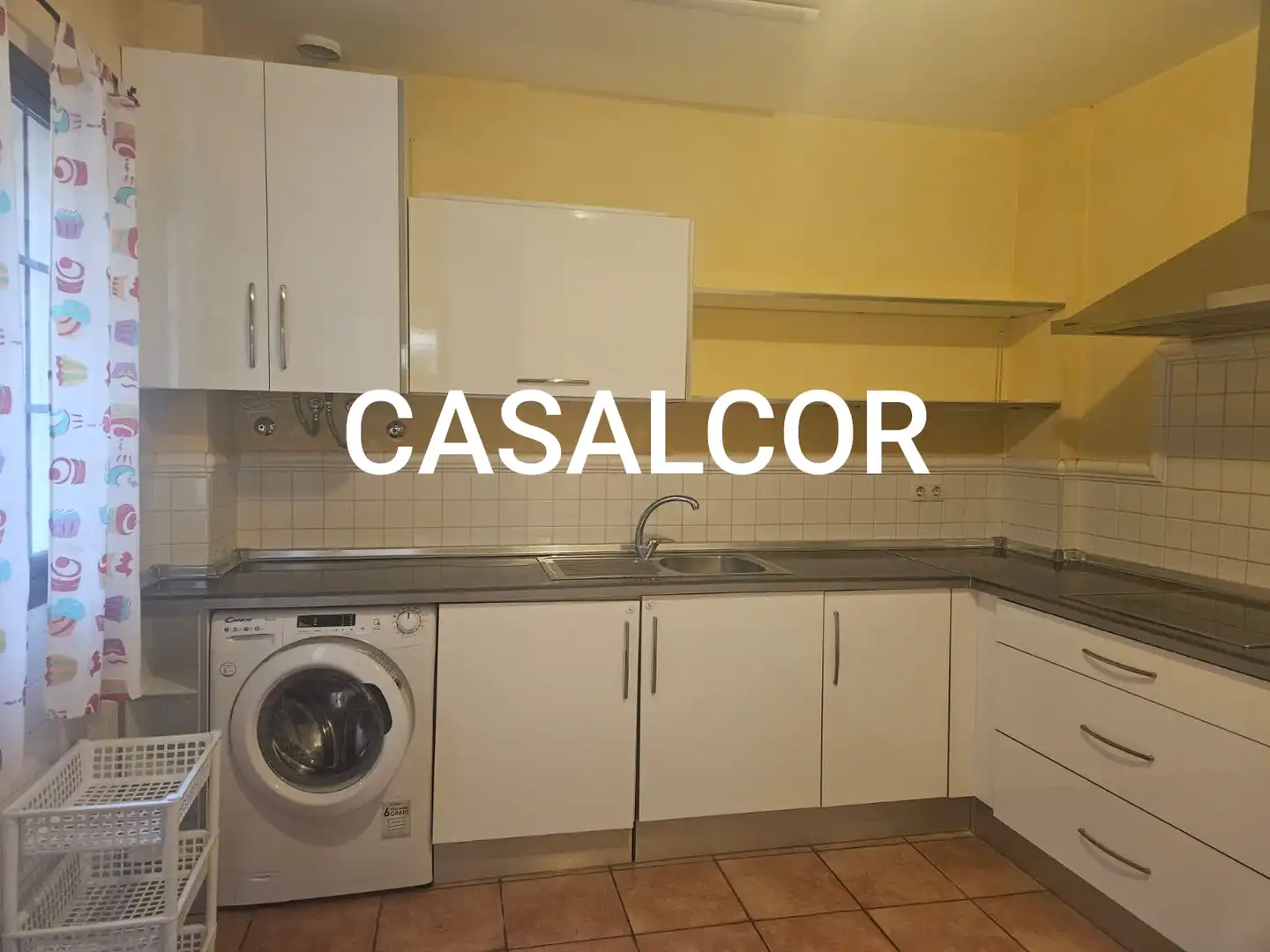 Cocina de Casa adosada de alquiler en Mairena del Alcor con Aire acondicionado, Amueblado y Horno
