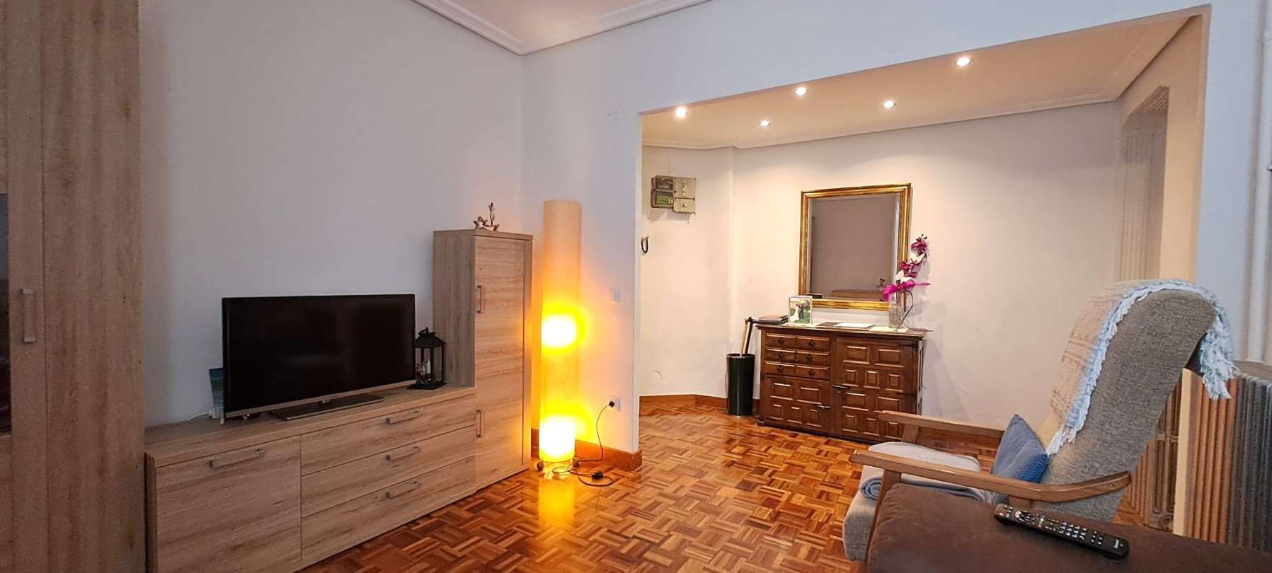 Living room of Flat for sale in Vitoria - Gasteiz  with Heating, Terrace and Storage room