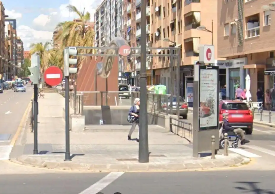 Vista exterior de Pis de lloguer en Valencia amb Aire condicionat, Calefacció i Balcó