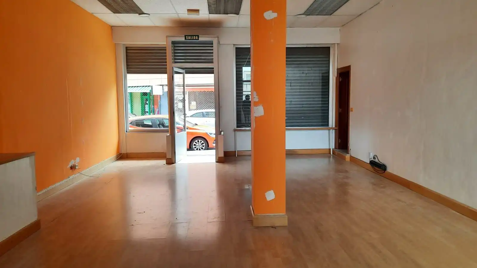 Business premises for sale in Kasune Kalea