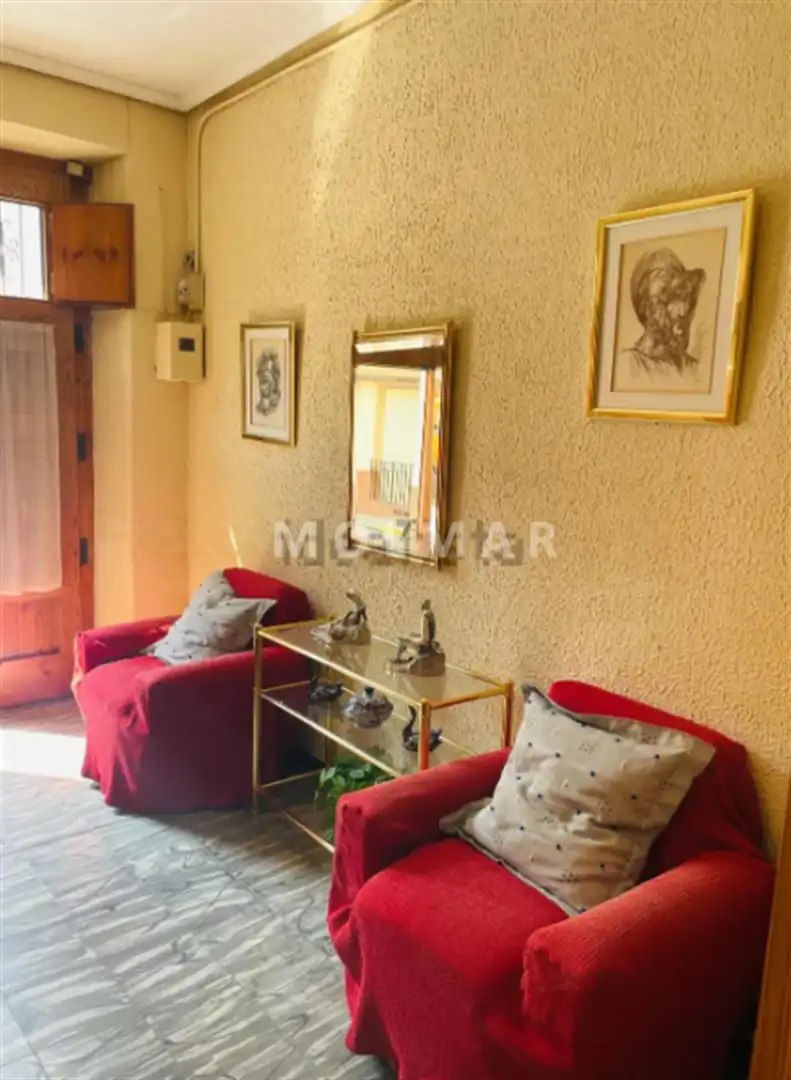 Sala de estar de Casa o chalet en venta en Ayora con Terraza, Trastero y Balcón