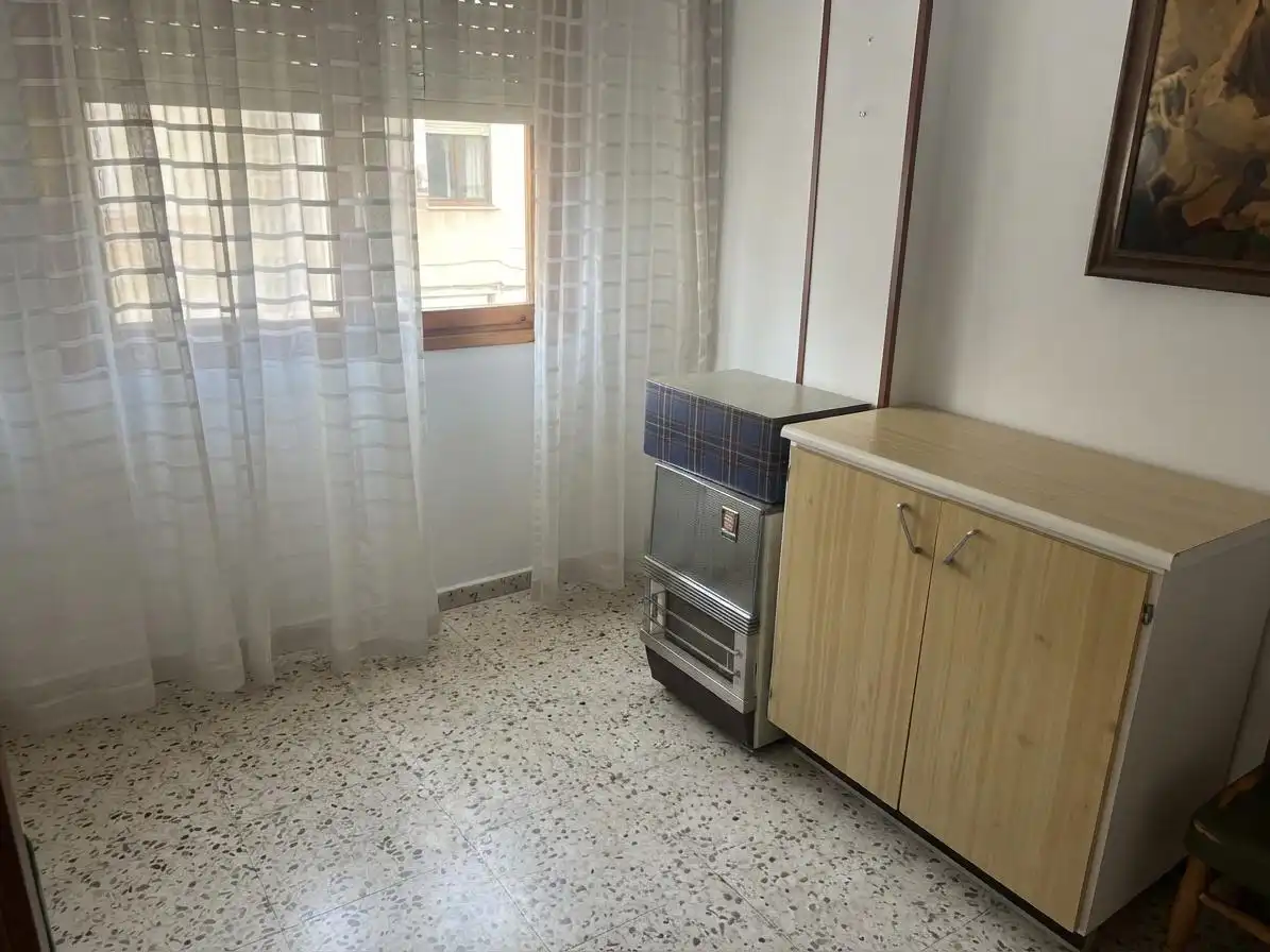 Piso con ascensor en venta en Calle Hermanos Pinzón, imagen 7