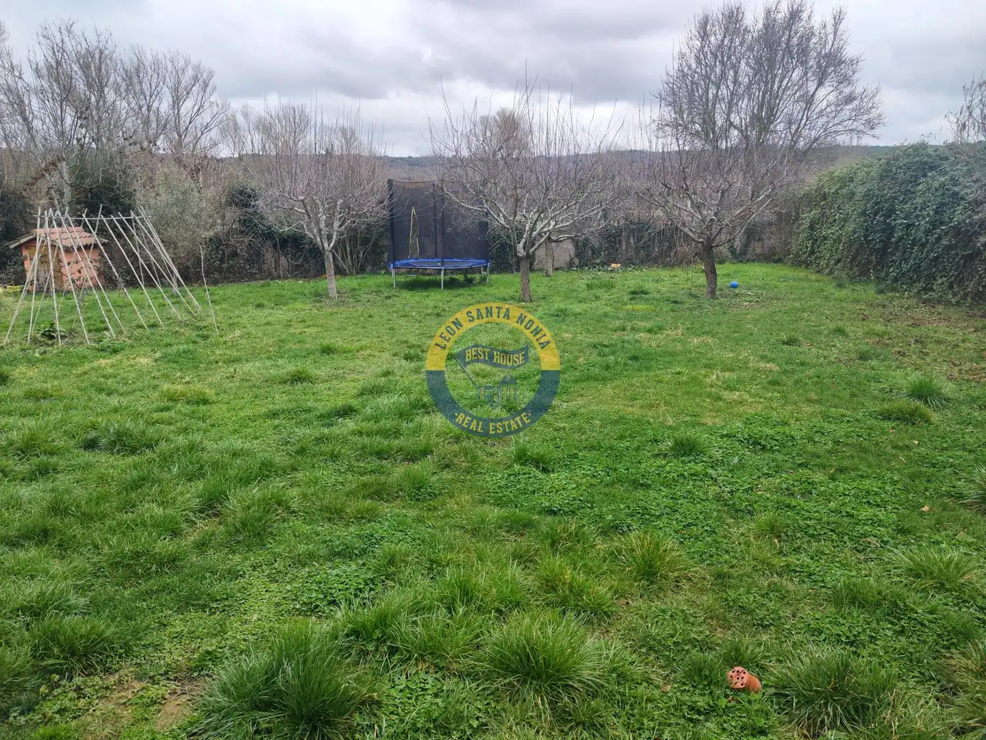 Houses for sale in Villaquilambre  with Heating, Private garden and Terrace