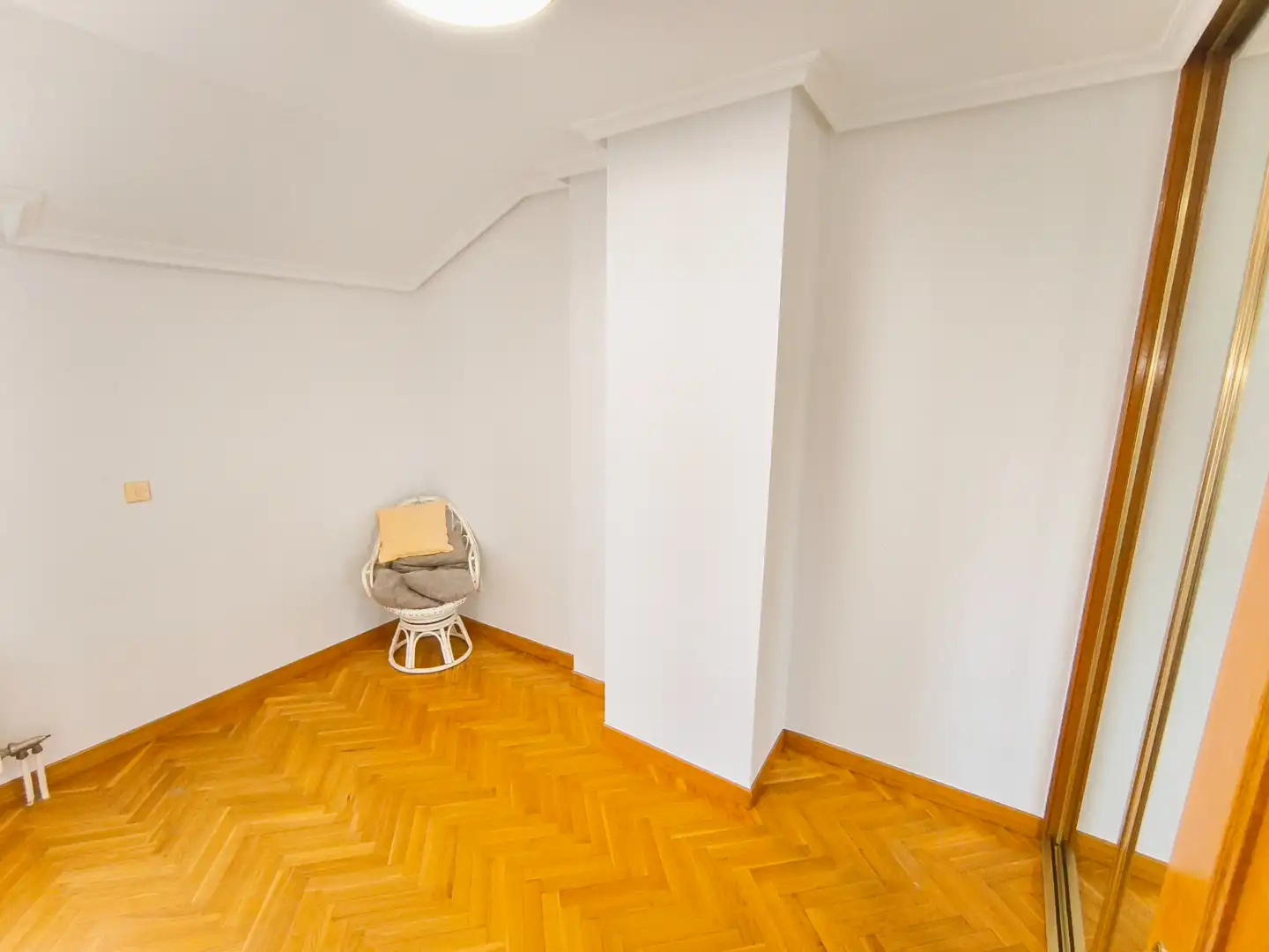 Dormitori de Àtic en venda en Palencia amb Calefacció, Parquet i Terrassa