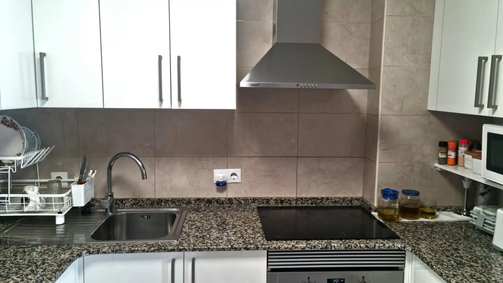 Cuina de Pis en venda en Reus amb Aire condicionat, Calefacció i Terrassa