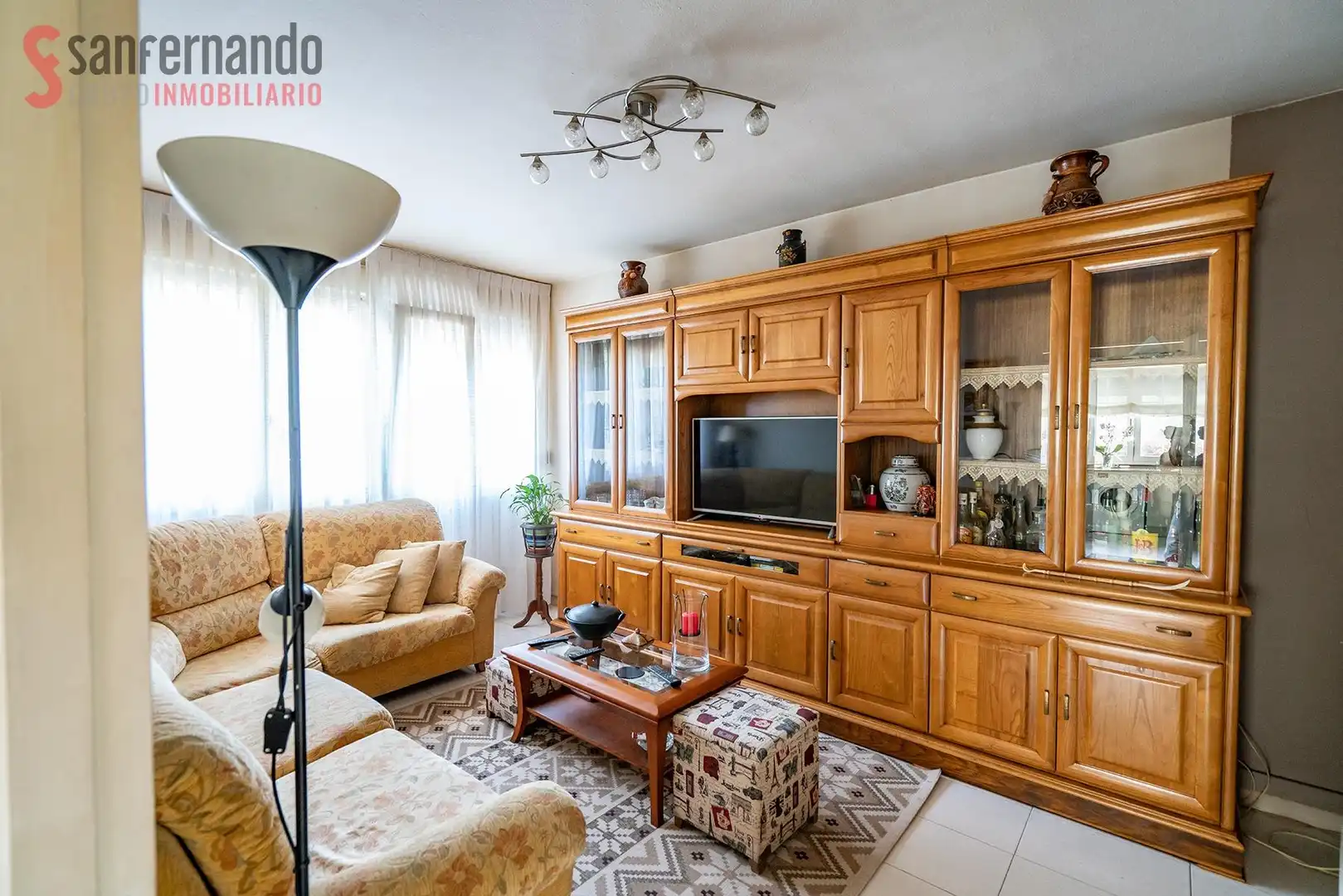 Sala d'estar de Casa o xalet en venda en Cartes amb Calefacció, Jardí privat i Terrassa