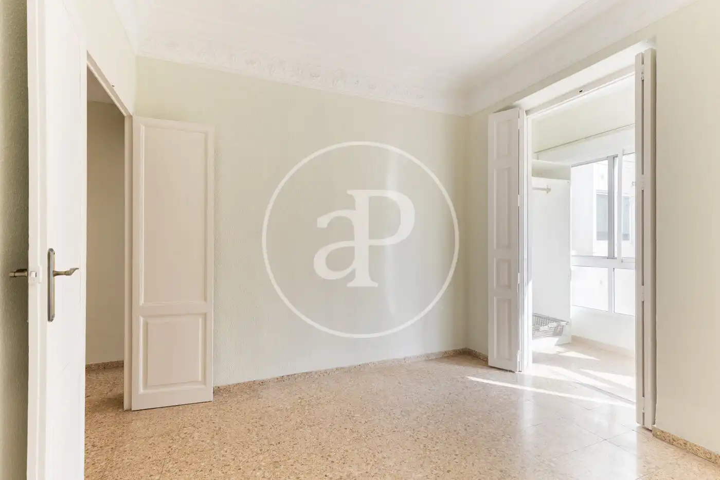 Flat with terrace to rent in Carrer de Martí, imagen 7