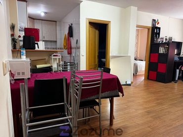 Flat with lift to rent in C. San Fermín