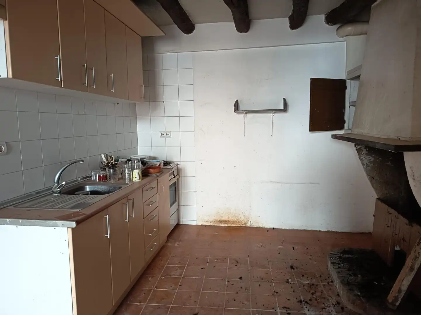 Cuina de Casa adosada en venda en Garcia