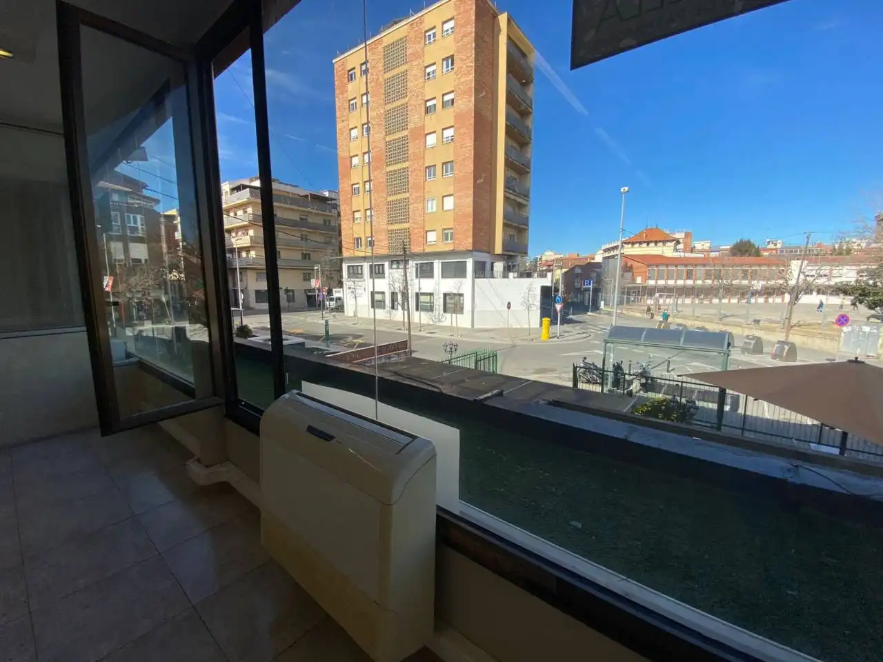 Gewerbefläche zur Miete in Avenida Sant Iscle, imagen 8