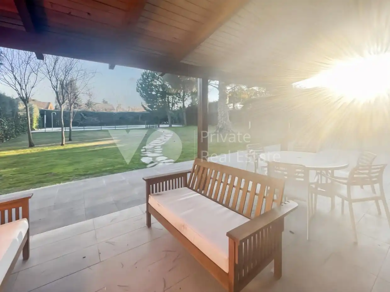 Terraza de Casa o chalet de alquiler en Majadahonda con Calefacción, Jardín privado y Terraza