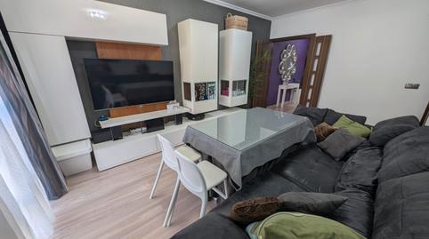 Foto 2 de Piso en venta en Poleares, Lucena