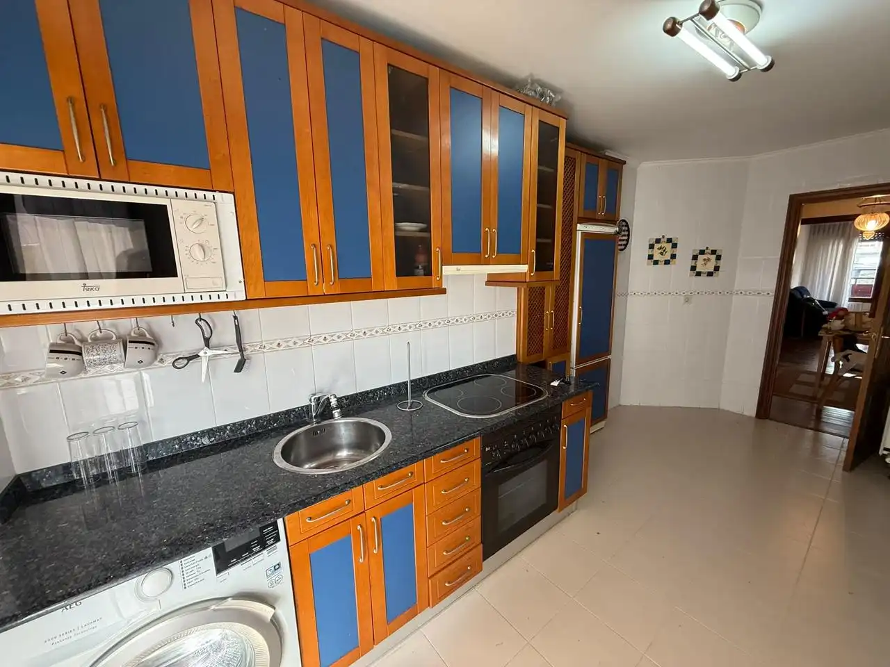 Cocina de Piso en venta en Castro-Urdiales con Calefacción, Parquet y Terraza