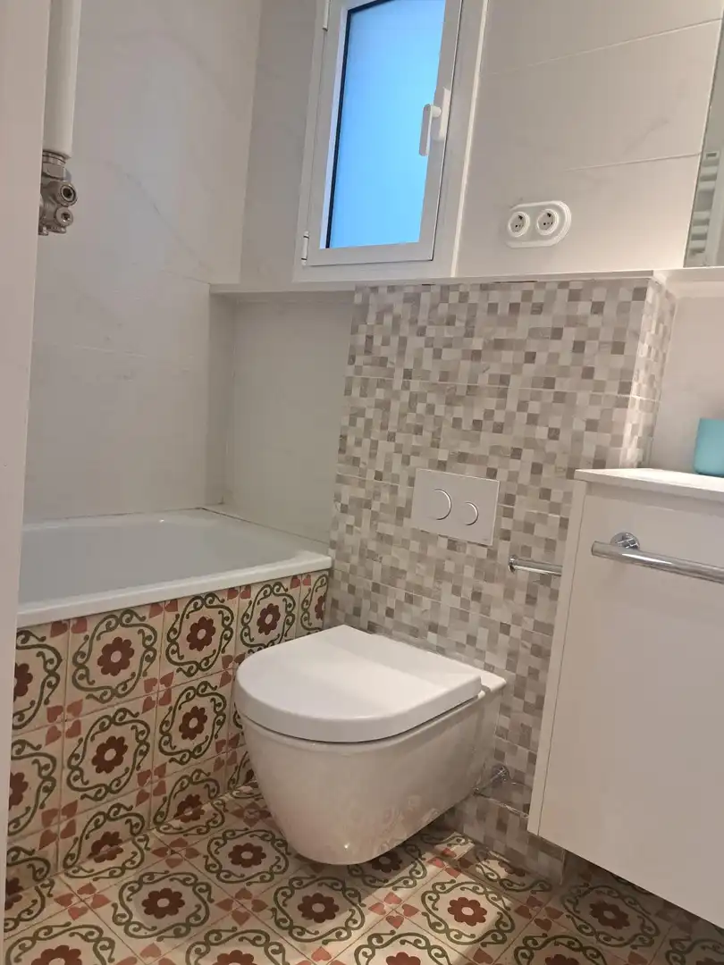 Bany de Pis en venda en Barcelona amb Aire condicionat, Calefacció i Parquet