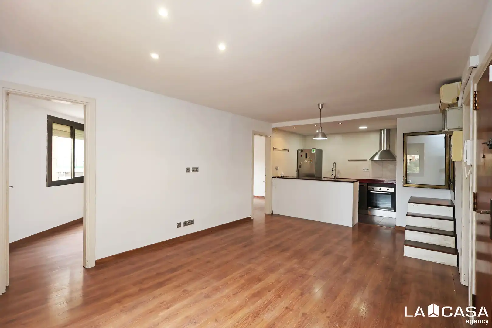 Kitchen of Attic for sale in L'Hospitalet de Llobregat  with Balcony