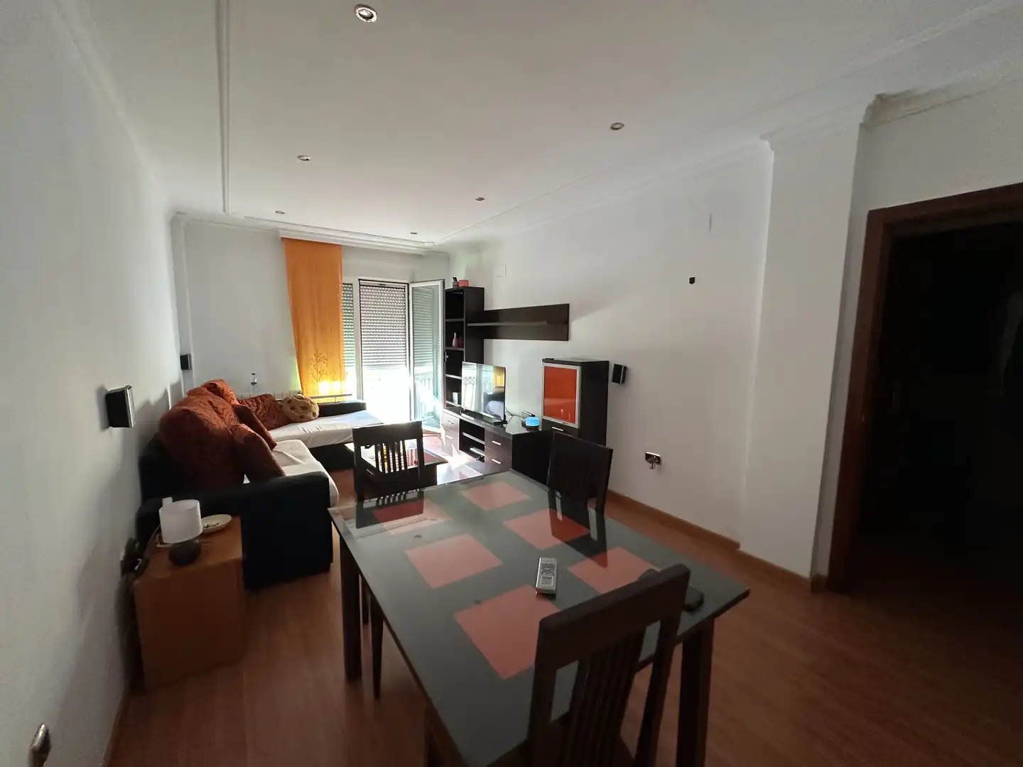 Sala d'estar de Pis en venda en Don Benito amb Aire condicionat, Calefacció i Parquet
