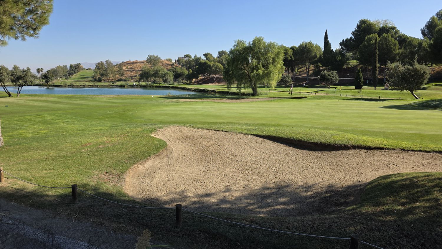 Vista exterior de Dúplex de lloguer en Las Gabias amb Aire condicionat, Terrassa i Piscina comunitària