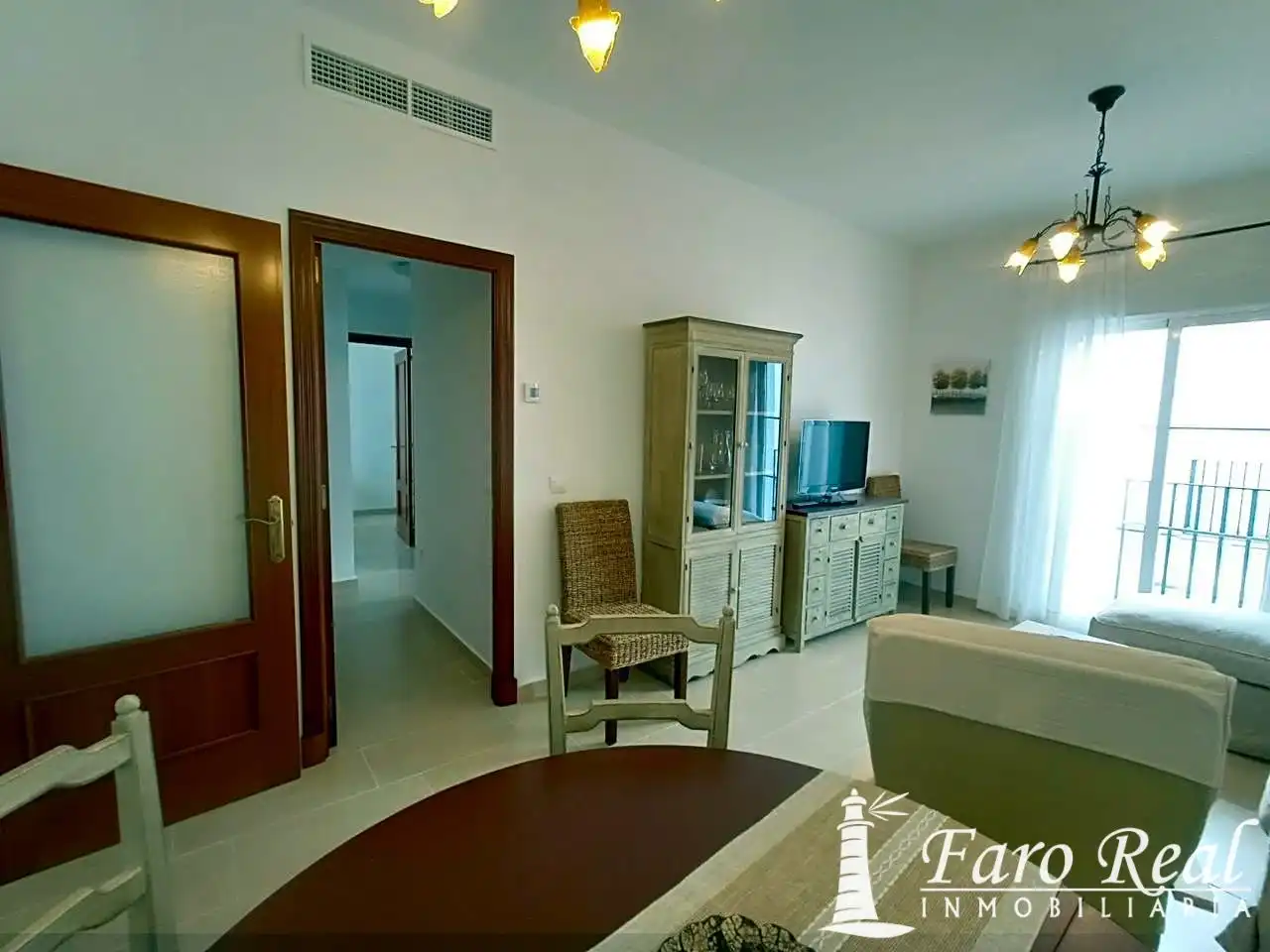 Sala d'estar de Apartament de lloguer en Sanlúcar de Barrameda amb Aire condicionat i Moblat