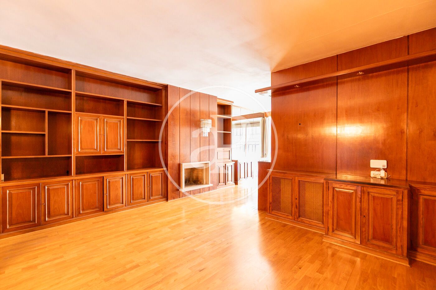 Living room of Flat for sale in  Barcelona Capital  with Air Conditioner, Heating and Balcony
