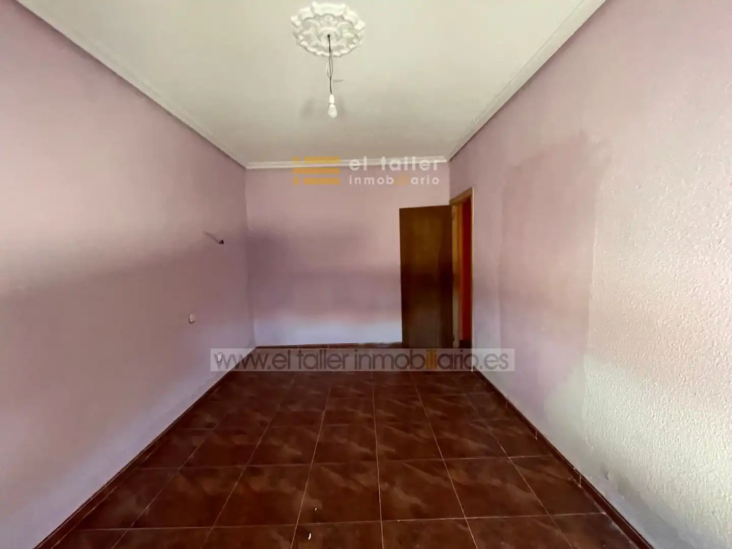 Casa o xalet en venda a CALLE SALAS POMBO, La Fuente de San Esteban