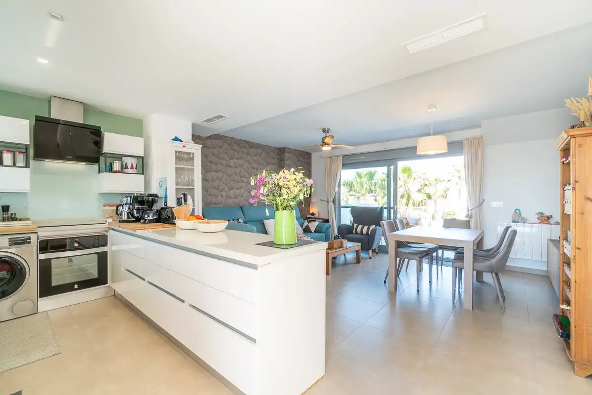 Penthouse with terrace for sale in Desamparados - Hurchillo - Torremendo, imagen 13